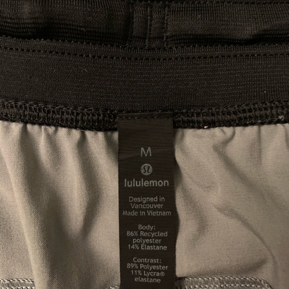 Lululemon Men’s Shorts - Picture 5 of 6